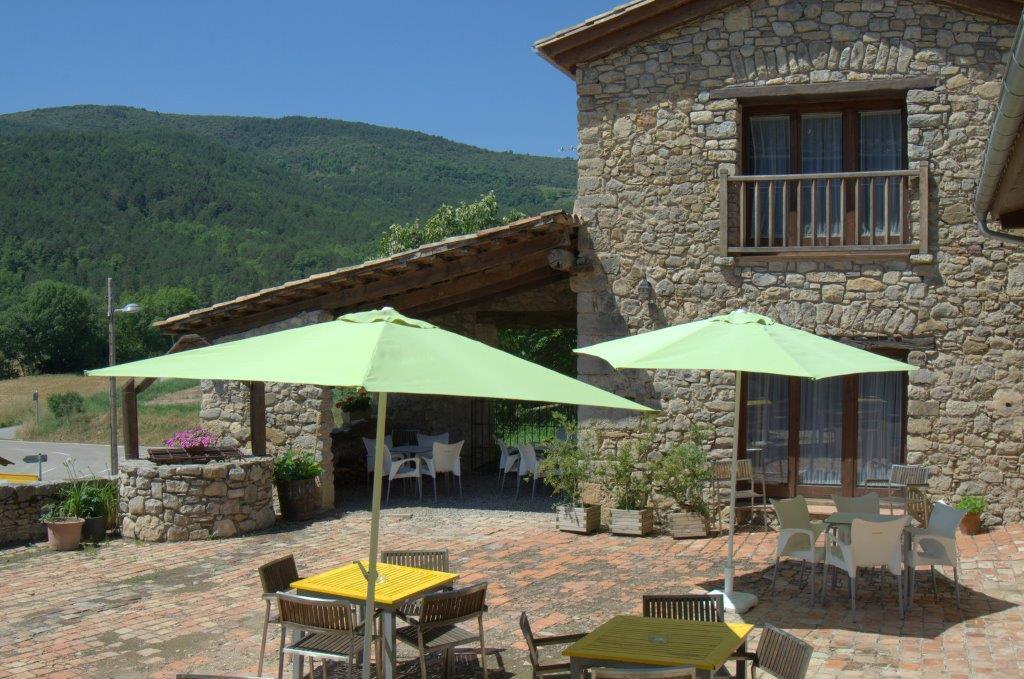 Hostal De La Rovira Oix Eksteriør bilde