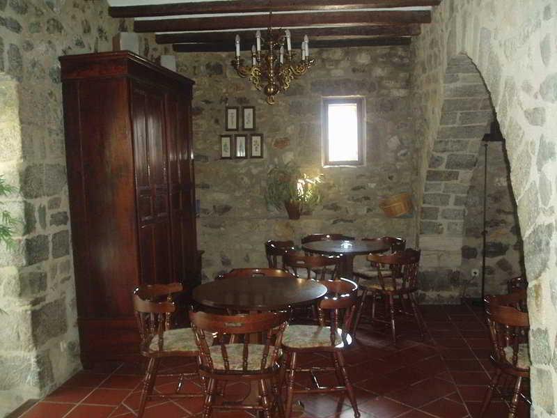 Hostal De La Rovira Oix Eksteriør bilde